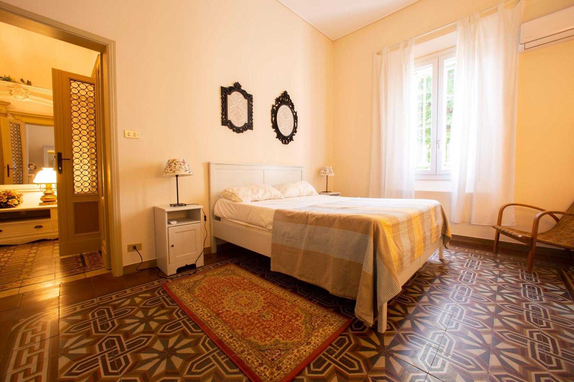 Getthekey Alberti Bologna Bagian luar foto