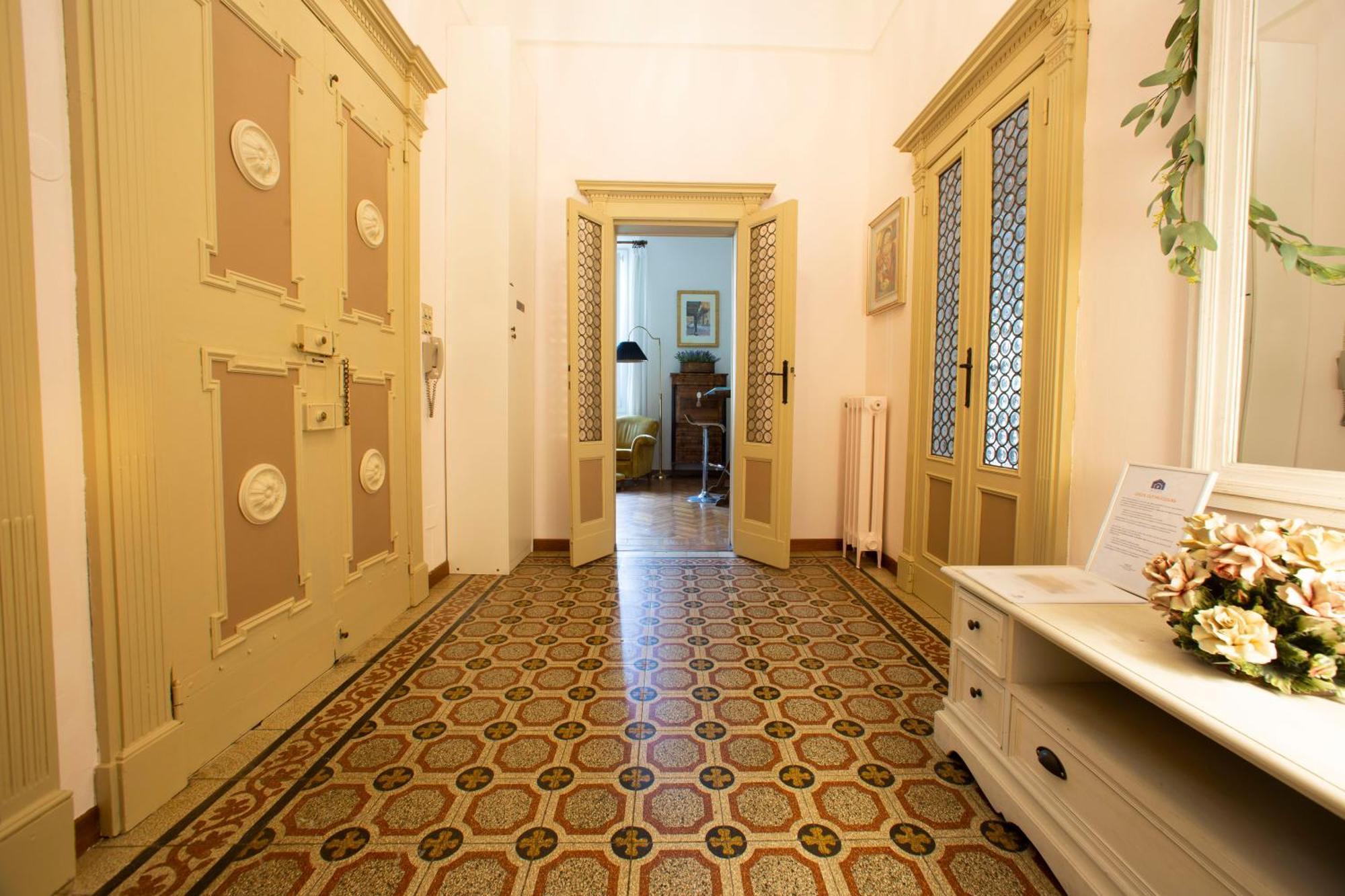 Getthekey Alberti Bologna Bagian luar foto